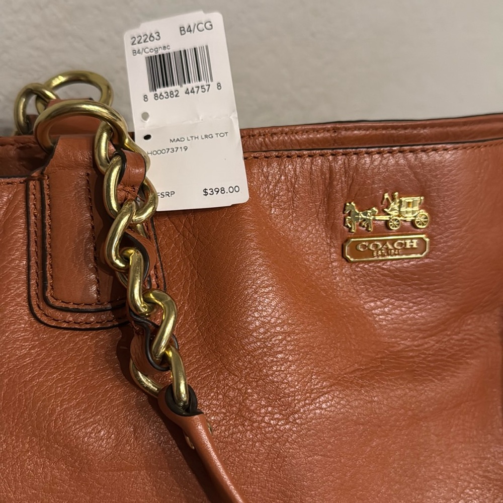 Coach shoulder bag, leather